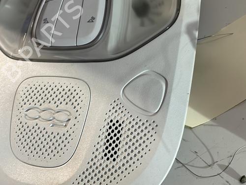 interior-roof-light-fiat-500x-334_-2014-23822606 main image