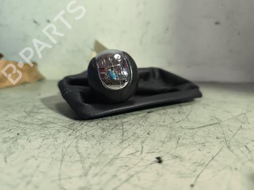 Used Shift knob Shift knob TOYOTA COROLLA (_E12_) 2.0 D-4D (CDE120R, CDE120L_) (116 hp) 27328152 27328152