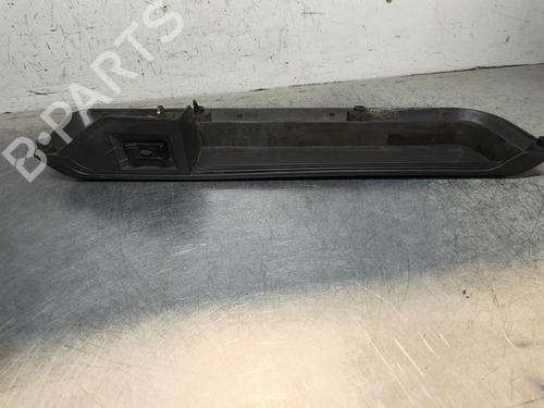 Used Right front window switch Right front window switch RENAULT CLIO I (B/C57_, 5/357_) 1.9 D (B/C/S576, B/C/S57L) (64 hp) 32993734 32993734