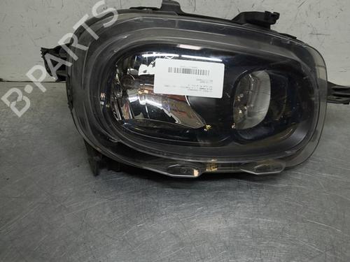 Used Right headlight CITROËN C3 III (SX) 1.2 THP 110 (SXHNPS, SXHNZT, SXHNZ6) (110 hp) 31041606