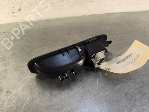 Left front window switch RENAULT CLIO III (BR0/1, CR0/1) 1.2 16V Hi-Flex (BR1U, CR1U) | BP29733654I27 