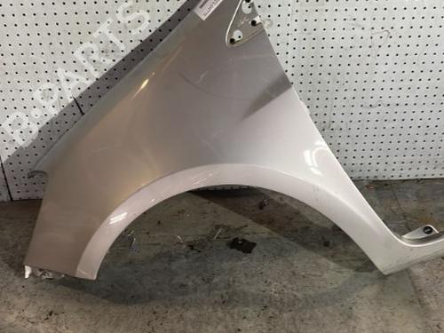 Left front fenders RENAULT CLIO III (BR0/1, CR0/1) 1.5 dCi (C/BR0G, C/BR1G) | BP22034586C41 