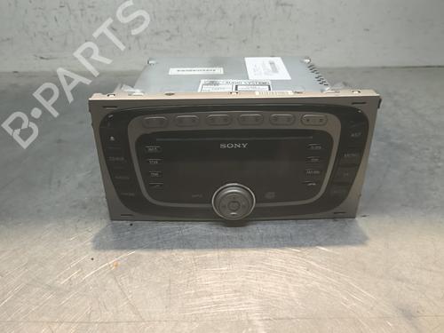 Used Radio FORD KUGA I 2.0 TDCi (140 hp) 32995932