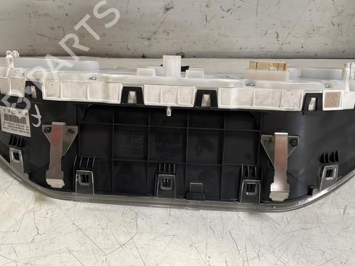 Used Instrument cluster Instrument cluster 26946572 26946572