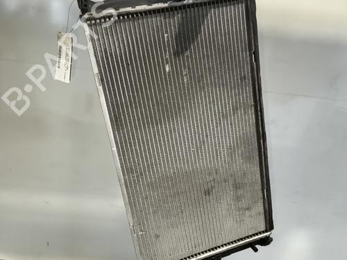 Used Water radiator BMW X1 (E84) xDrive 20 d (184 hp) 32721068