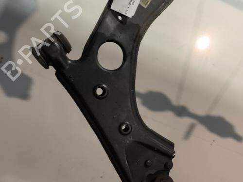 Used Left front suspension arm FIAT 500L (351_, 352_) 1.6 D Multijet (199LYD1B) (105 hp) 31815789