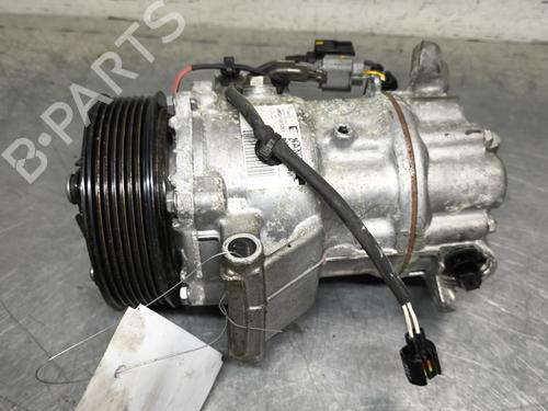 Used AC compressor AC compressor RENAULT CLIO V (B7_) 1.0 TCe 90 (B7MT) (91 hp) 32477399 32477399