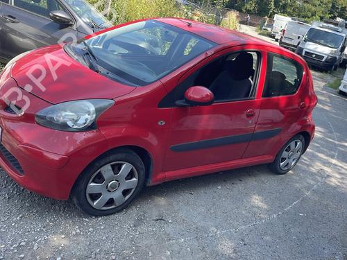 Front left window mechanism TOYOTA AYGO (_B1_) 1.0 (KGB10_, KGB10R) | BP31872249C22