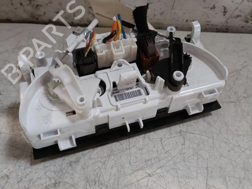 Used Climate control Climate control CITROËN BERLINGO Box Body/MPV (B9) 1.6 BlueHDi 100 (99 hp) 25443813 25443813