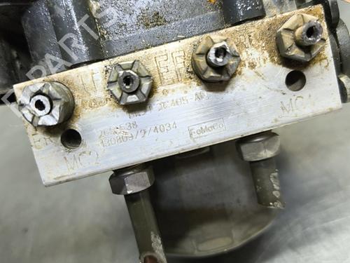 Used ABS pump ABS pump FORD TRANSIT CUSTOM V362 Van (FY, FZ) 2.2 TDCi (100 hp) 30552650 30552650