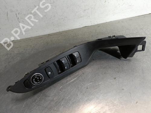 Left front window switch HYUNDAI i30 Estate (GD) 1.6 CRDi | BP29082383I27 - Image 4