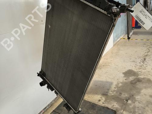 Used Water radiator Water radiator PEUGEOT 308 II (LB_, LP_, LW_, LH_, L3_) 1.2 THP 110 (110 hp) 32241814 32241814
