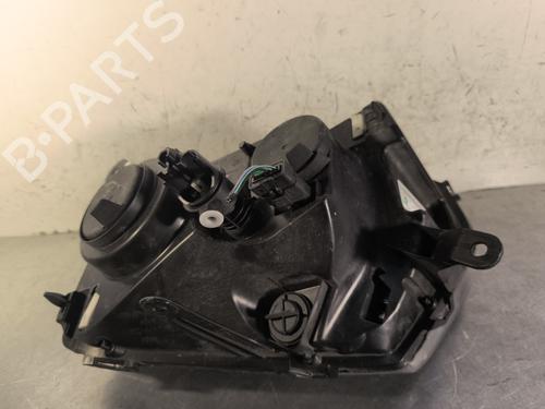 Right headlight DACIA DUSTER (HS_) 1.5 dCi 4x4 (HSMC, HSMD) | BP29733773C29 