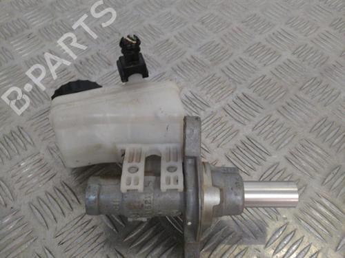 Used Brake master cylinder PEUGEOT 107 (PM_, PN_) 1.0 (68 hp) 21698953