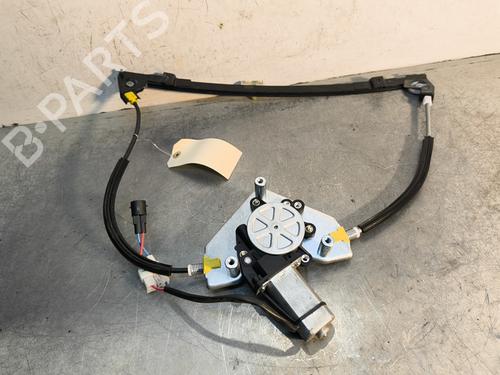 Lève-vitre avant gauche RENAULT CLIO II (BB_, CB_) 1.4 16V (B/CB0P, BB13) | BP29980135C22