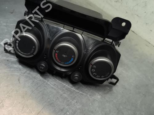 Commande Chauffage MAZDA 2 (DE_, DH_) 1.5 (DE5FS) (103 hp) 32995727