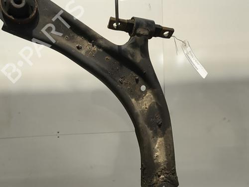 right-front-suspension-arm-renault-koleos-i-hy_-2008-32995588 main image