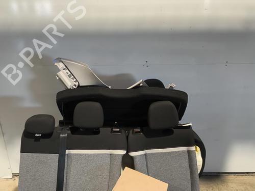 Set di sedili CITROËN C3 III (SX) 1.2 THP 110 (SXHNPS, SXHNZT, SXHNZ6) (110 hp) 31331131