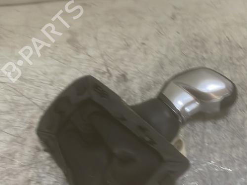 Used Shift knob Shift knob PEUGEOT 208 I (CA_, CC_) 1.2 VTI 82 (82 hp) 22233798 22233798