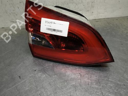 Feu de coffre gauche PEUGEOT 308 SW II (LC_, LJ_, LR_, LX_, L4_) 1.2 THP 110 (110 hp) 32994007