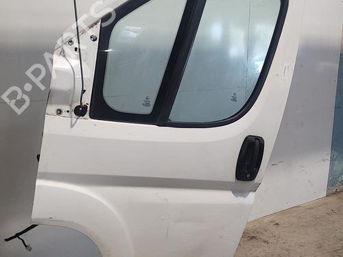 Left front door PEUGEOT BOXER Van 2.2 HDi 100 | BP28304590C2 