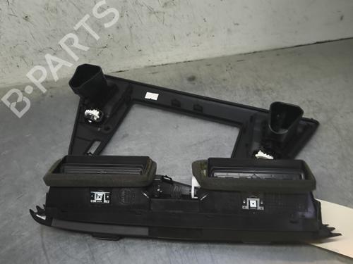 Used Air vent Air vent ALFA ROMEO GIULIETTA (940_) 2.0 JTDM (940.FXL1A) (140 hp) 33870333 33870333