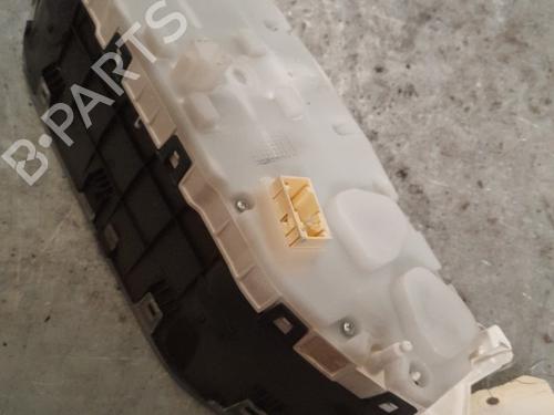 Used Instrument cluster PEUGEOT 208 I (CA_, CC_) 1.2 VTI 82 (82 hp) 21701262