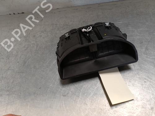 Air vent PEUGEOT 208 I (CA_, CC_) 1.2 VTI 82 | BP28442184I21