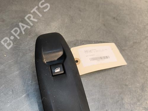 Interrupteur de vitre avant droite PEUGEOT 208 I (CA_, CC_) 1.6 HDi / BlueHDi 75 | BP29996949I26 
