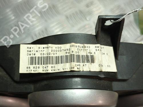 Used Instrument cluster Instrument cluster 21714709 21714709