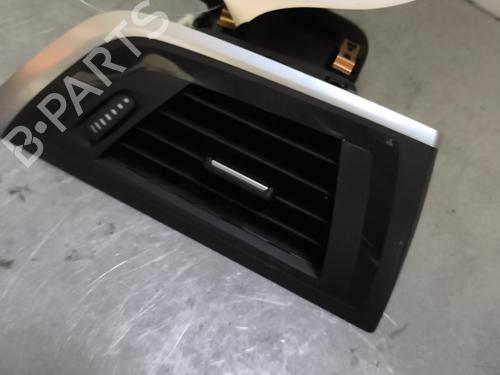 air-vent-bmw-1-f20-2011-2012-2013-2014-2015-2016-2017-2018-2019-28443333 main image