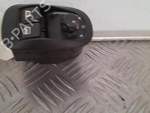 Used Switch Switch PEUGEOT 206 Hatchback (2A/C) 1.4 HDi eco 70 (68 hp) 22032564 22032564