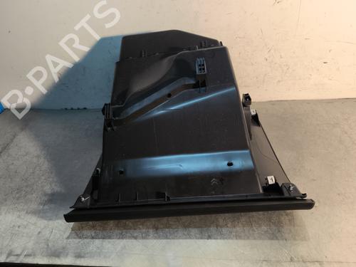 Used Glove box Glove box CITROËN C3 III (SX) 1.2 PureTech 82 (83 hp) 29733955 29733955