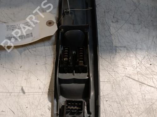 Used Left front window switch Left front window switch RENAULT TWINGO I (C06_) 1.2 16V (C06C, C06D, C06K) (75 hp) 21720668 21720668