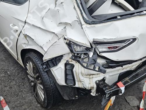 Steering wheel SEAT LEON (5F1) 1.2 TSI | BP33051715C49 - Image 8