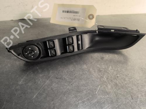 Left front window switch FORD FOCUS III 2.0 TDCi | BP29893750I27