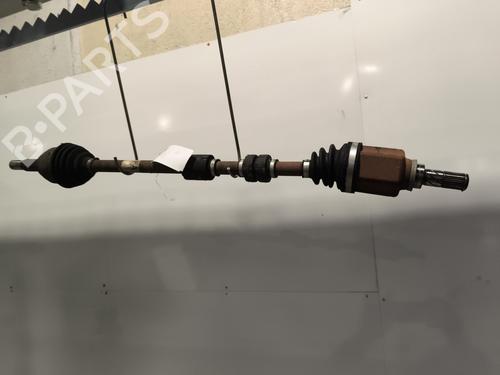 Used Right front driveshaft Right front driveshaft NISSAN JUKE (F15) 1.6 (117 hp) 26213706 26213706