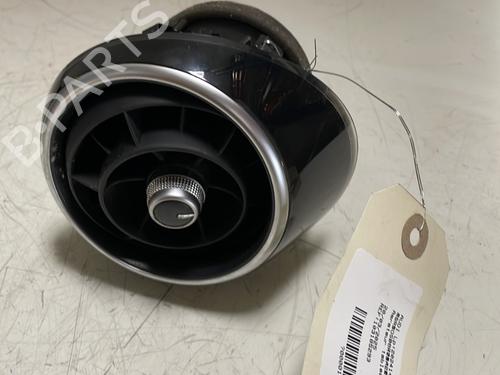 Used Air vent AUDI A1 Sportback (8XA, 8XF) 1.6 TDI (90 hp) 24526678