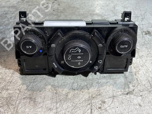 Used Climate control PEUGEOT 5008 (0U_, 0E_) 1.6 HDi (110 hp) 23823854