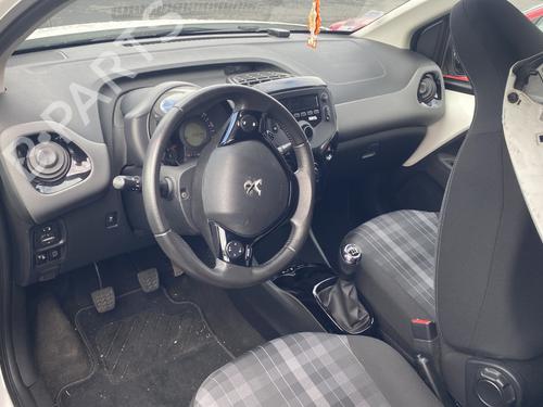 Right front window switch PEUGEOT 108 1.0 VTi 72 | BP23822470I26 - Image 7