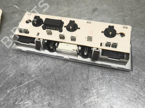 interior-roof-light-bmw-5-e60-2001-2002-2003-2004-2005-2006-2007-2008-2009-2010-32996489 main image