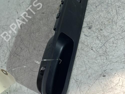 Used Right front window switch DACIA SANDERO III 1.0 TCe 90 (91 hp) 25034156