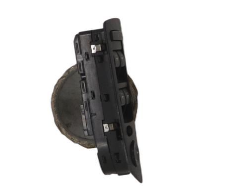 Raamschakelaar links voor Raamschakelaar links voor BMW 1 (E87) 120 d (163 hp) 37502021 37502021