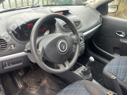 Used Parts RENAULT CLIO III (BR0/1, CR0/1) 1.5 dCi (BR17, CR17) (86 hp) 4376552