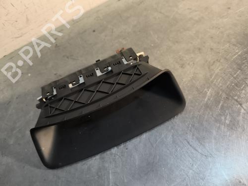 Used Display monitor Display monitor PEUGEOT 308 I (4A_, 4C_) 1.6 HDi (92 hp) 30491663 30491663