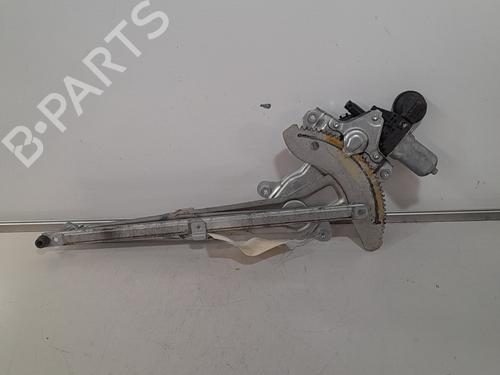 Used Front left window mechanism Front left window mechanism SUZUKI SWIFT III (MZ, EZ) 1.3 (RS413, ZC11S) (92 hp) 21697063 21697063