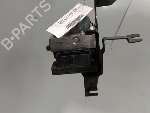 Used ABS pump RENAULT CAPTUR I (J5_, H5_) 0.9 TCe 90 (90 hp) 29003619