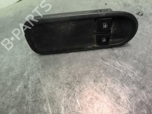 left-front-window-switch-dacia-duster-hs_-2010-2011-2012-2013-2014-2015-2016-2017-2018-32995665 main image