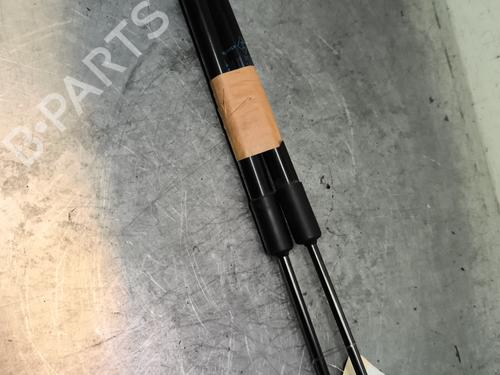 tailgate-lift-support-dacia-duster-hm_-2017-31816123 main image