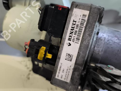 Used Steering pump Steering pump DACIA SANDERO 1.5 dCi (88 hp) 23823069 23823069